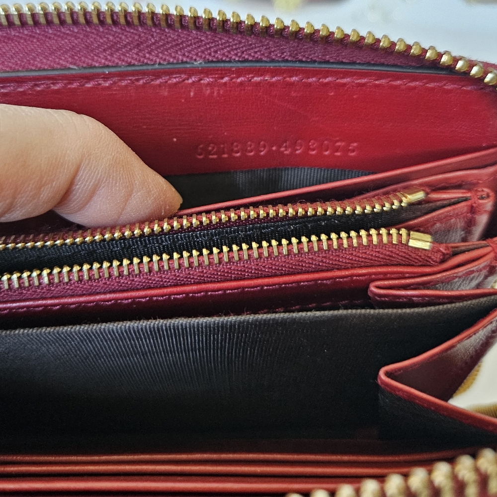 Gucci Red Leather Long Zip Wallet w/horsebit - Picture 12 of 13